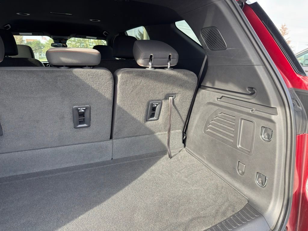 Used 2024 Chevrolet Traverse LT w/ Enhanced Driving Package image 34