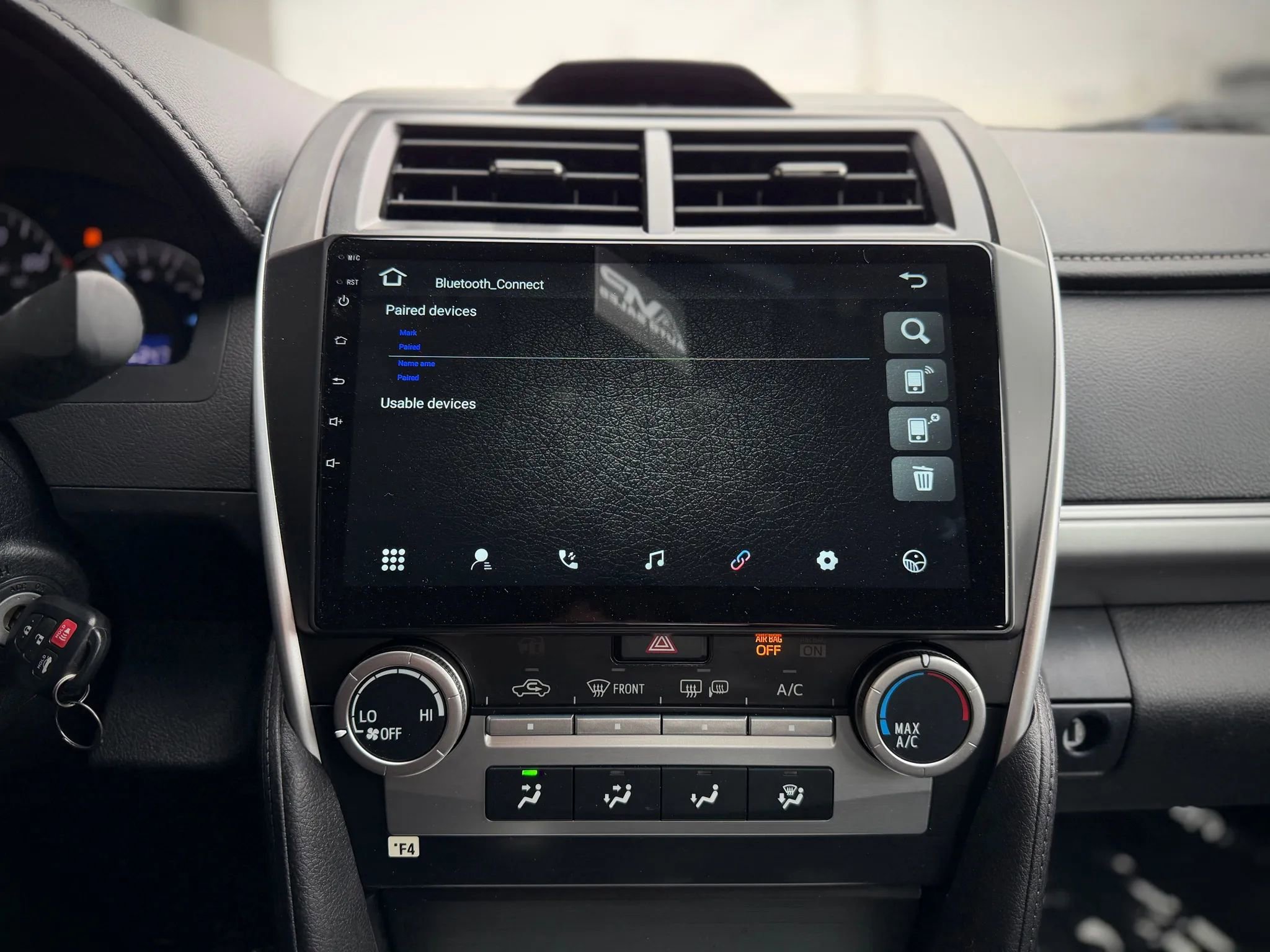 Used 2013 Toyota Camry SE image 16