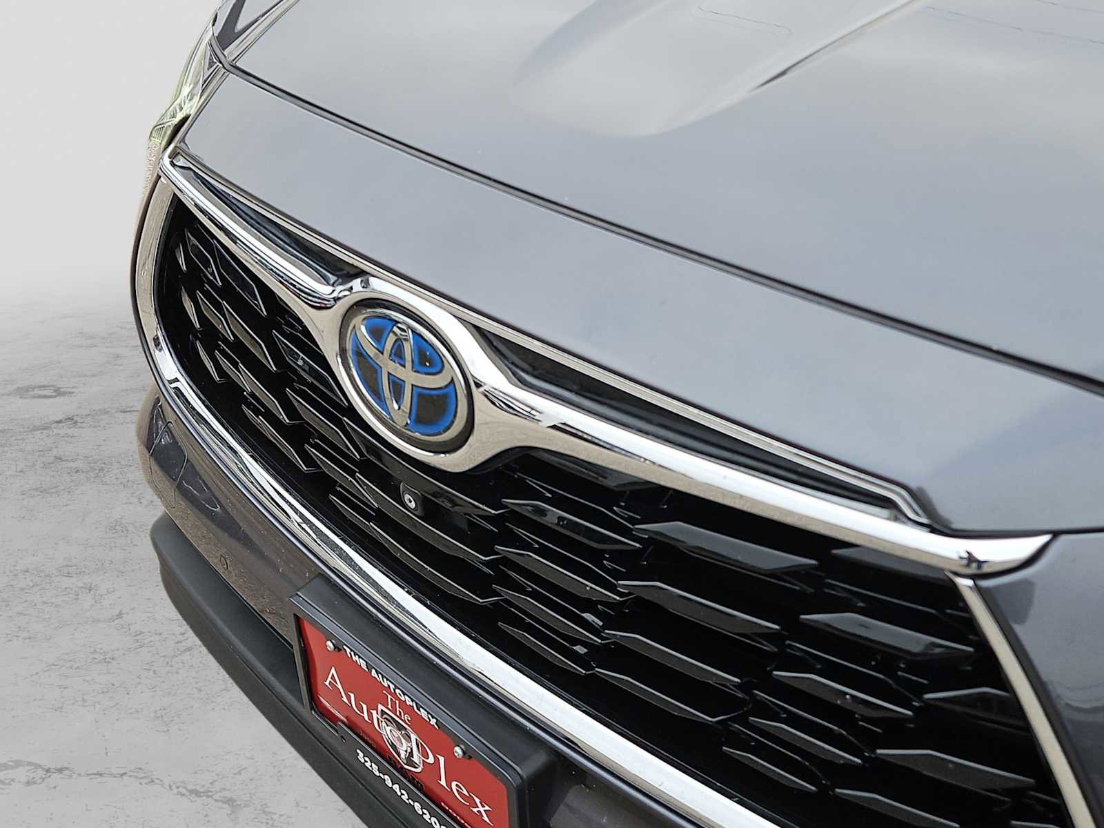 Used 2021 Toyota Highlander Limited image 13