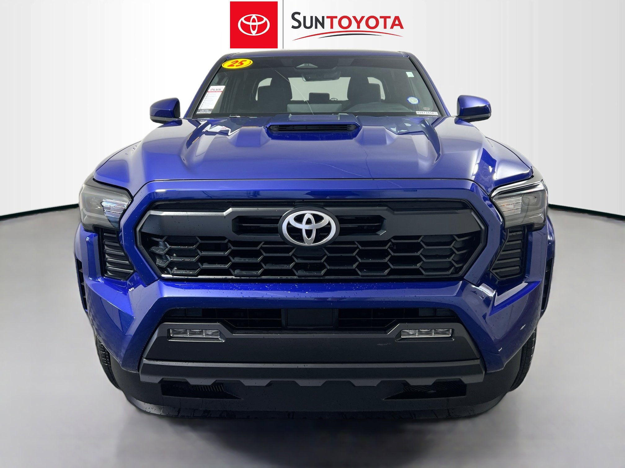 Used 2025 Toyota Tacoma TRD Sport image 10