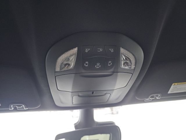 New 2026 Chrysler Pacifica Select AWD/4WD image 33