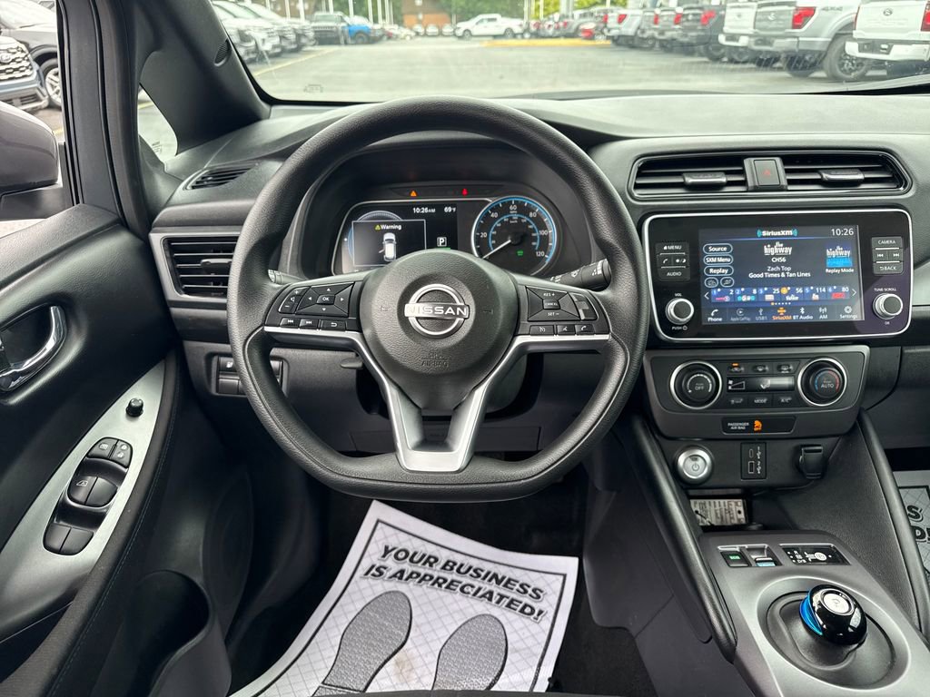 Used 2023 Nissan Leaf S image 17