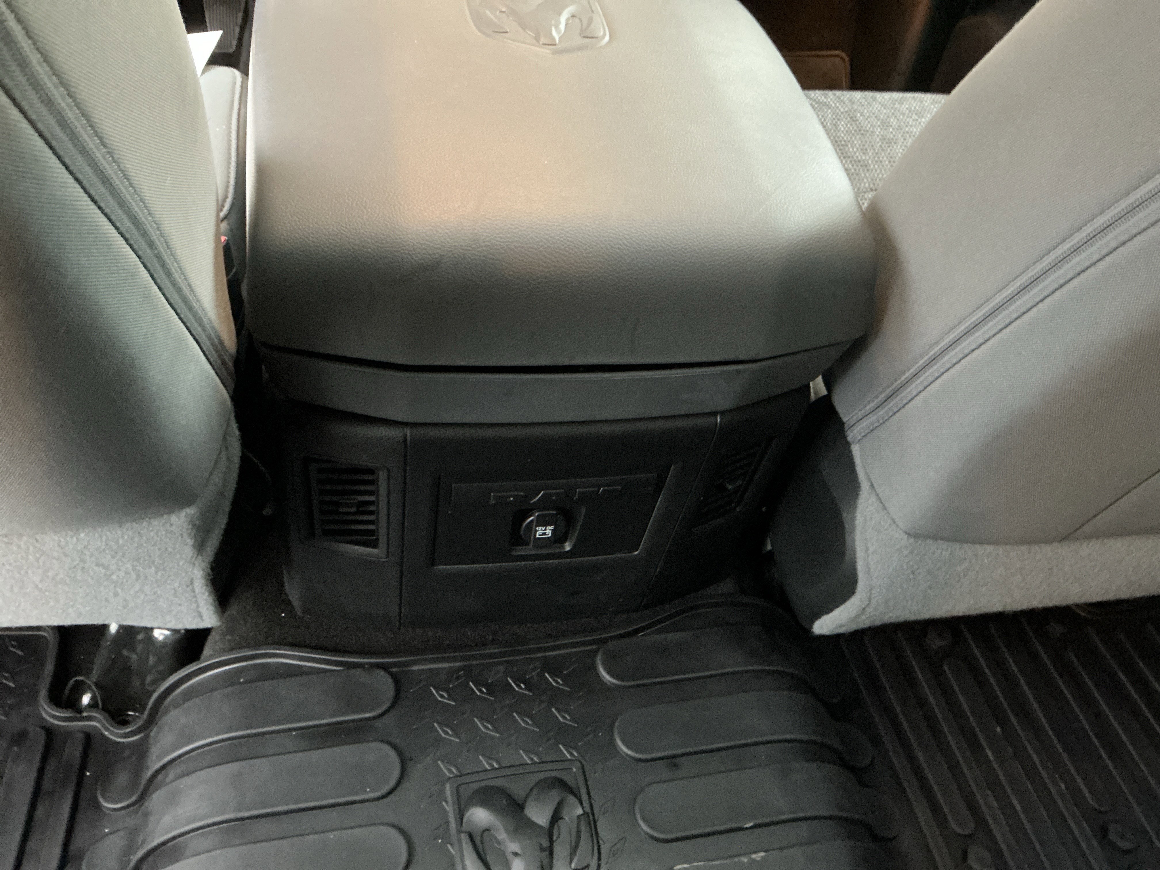Used 2018 RAM 1500 Big Horn image 28
