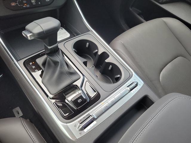New 2027 Kia Carnival SX w/ Dark Edition Package FWD image 27