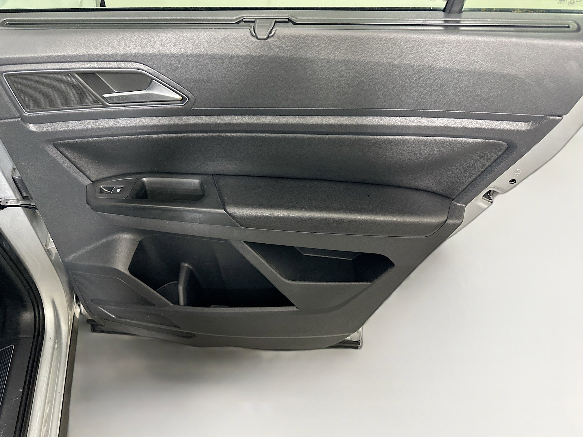 Used 2018 Volkswagen Atlas SE FWD image 29