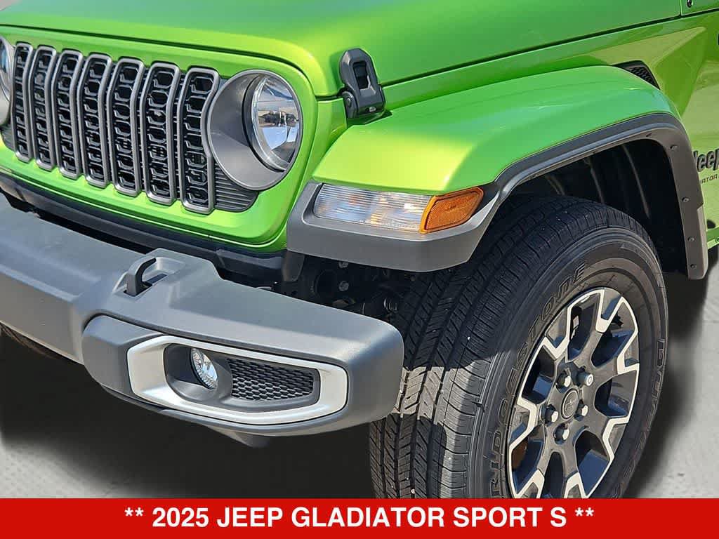 New 2025 Jeep Gladiator Sport w/ Premium Package AWD/4WD image 11
