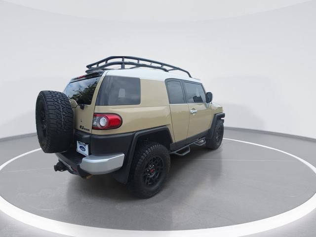 Used 2014 Toyota FJ Cruiser 4WD w/ Upgrade Package image 8