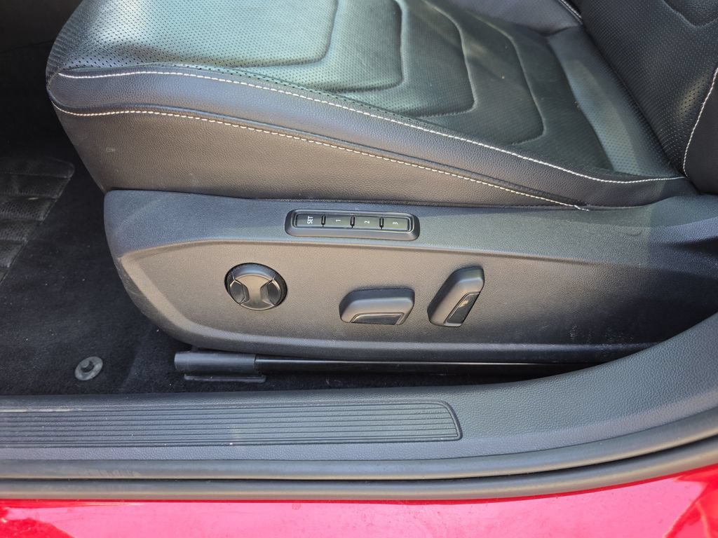 Used 2022 Volkswagen Jetta SEL FWD image 12