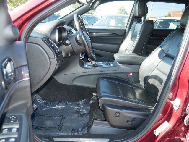 Used 2020 Jeep Grand Cherokee Overland AWD/4WD image 13