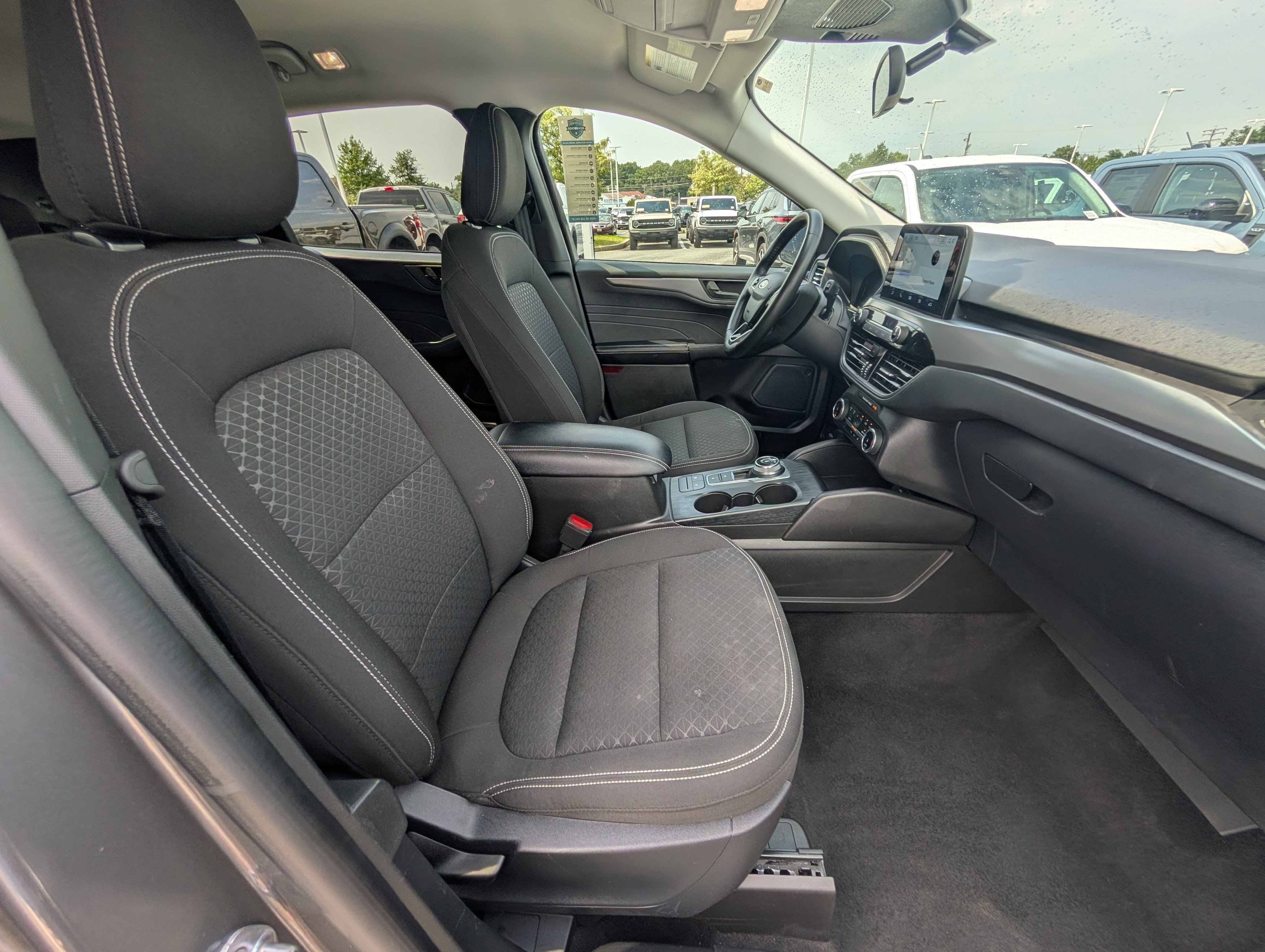Certified 2024 Ford Escape Active AWD/4WD image 10