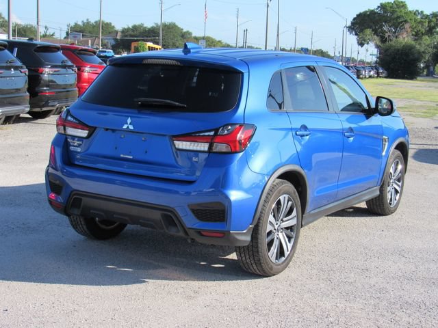 Used 2020 Mitsubishi Outlander Sport SE AWD/4WD image 3