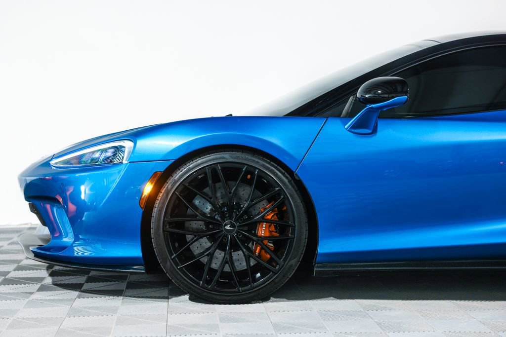 Used 2022 McLaren GT RWD image 14