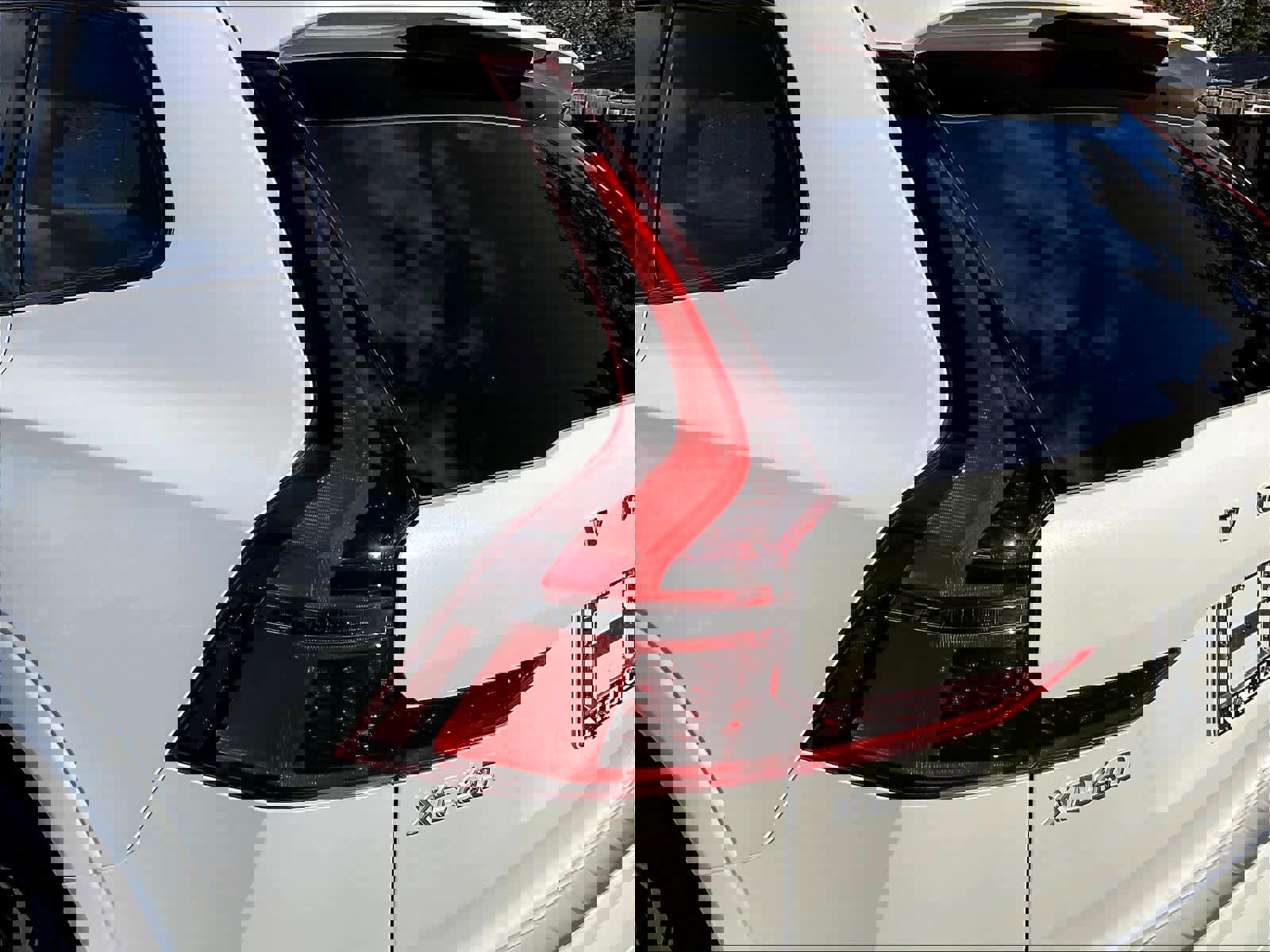 New 2026 Volvo XC60 B5 Plus w/ Protection Package Premier image 25