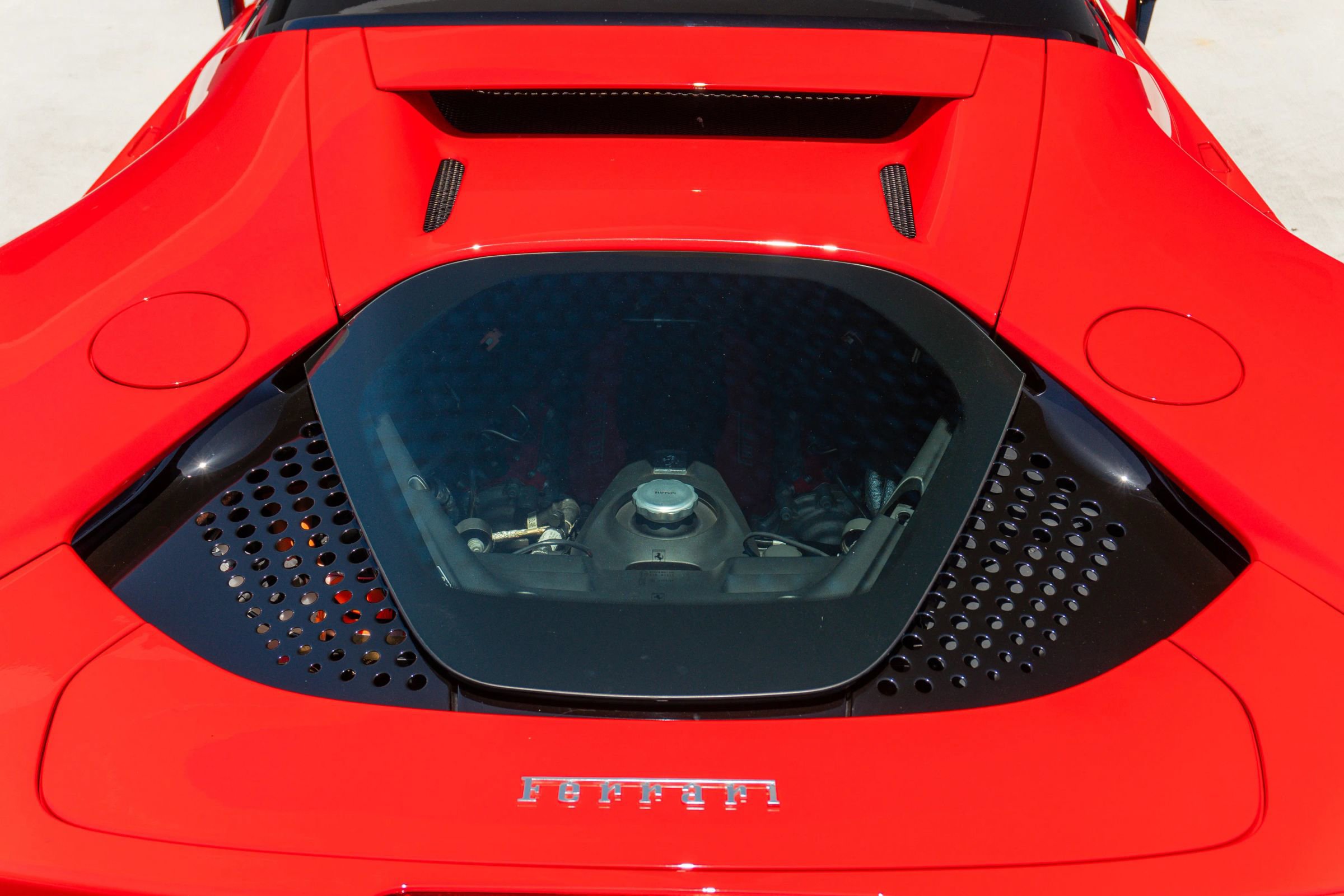 Used 2021 Ferrari SF90 Stradale AWD/4WD image 18