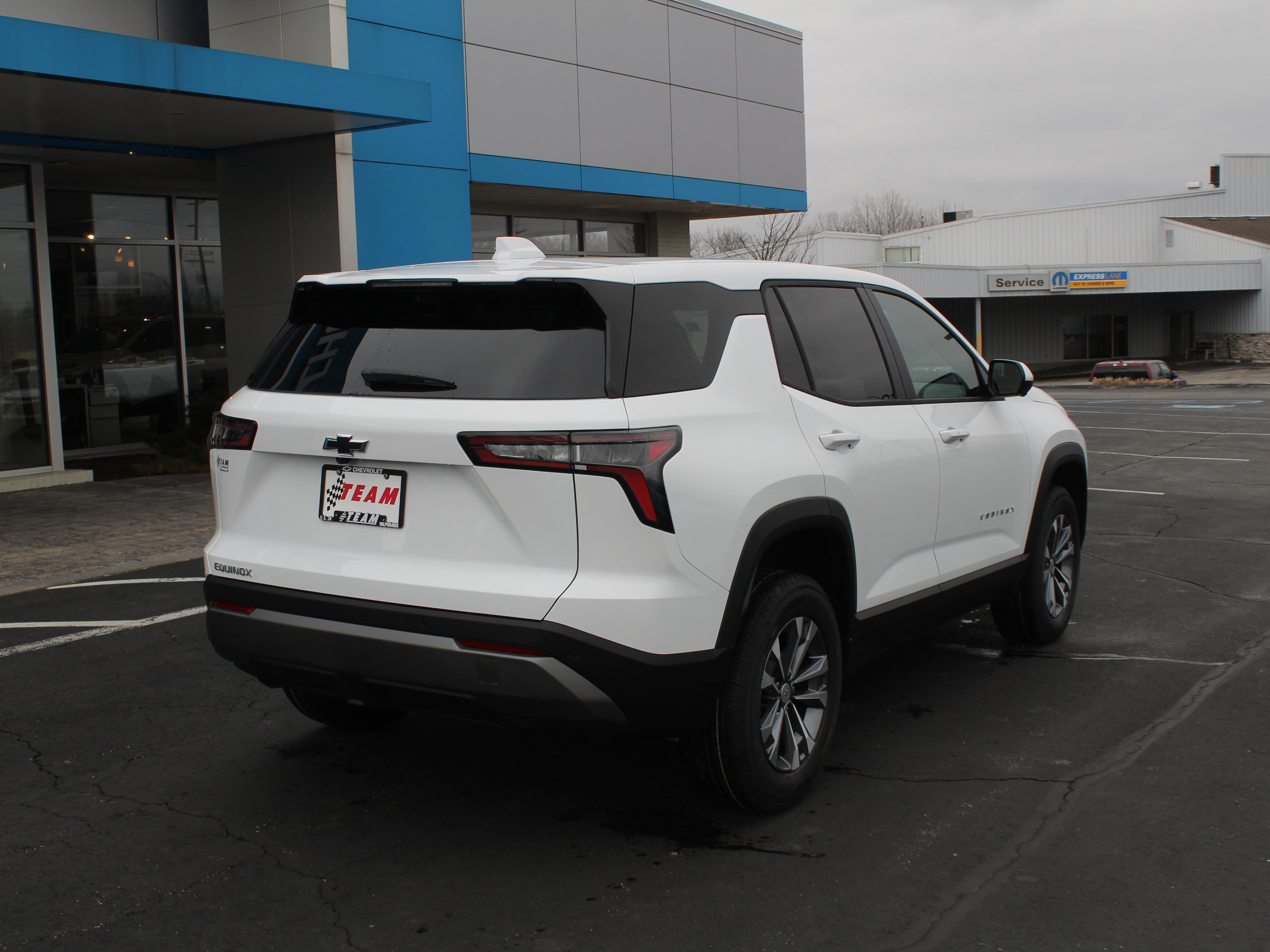New 2026 Chevrolet Equinox LT w/ Safety and Technology Package image 4