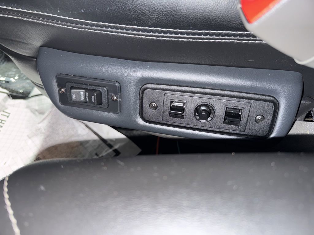 Used 2020 GMC Savana 2500 Extended w/ Enhanced Convenience Package RWD image 26