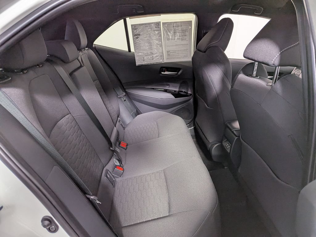 Used 2026 Toyota Corolla SE FWD image 40