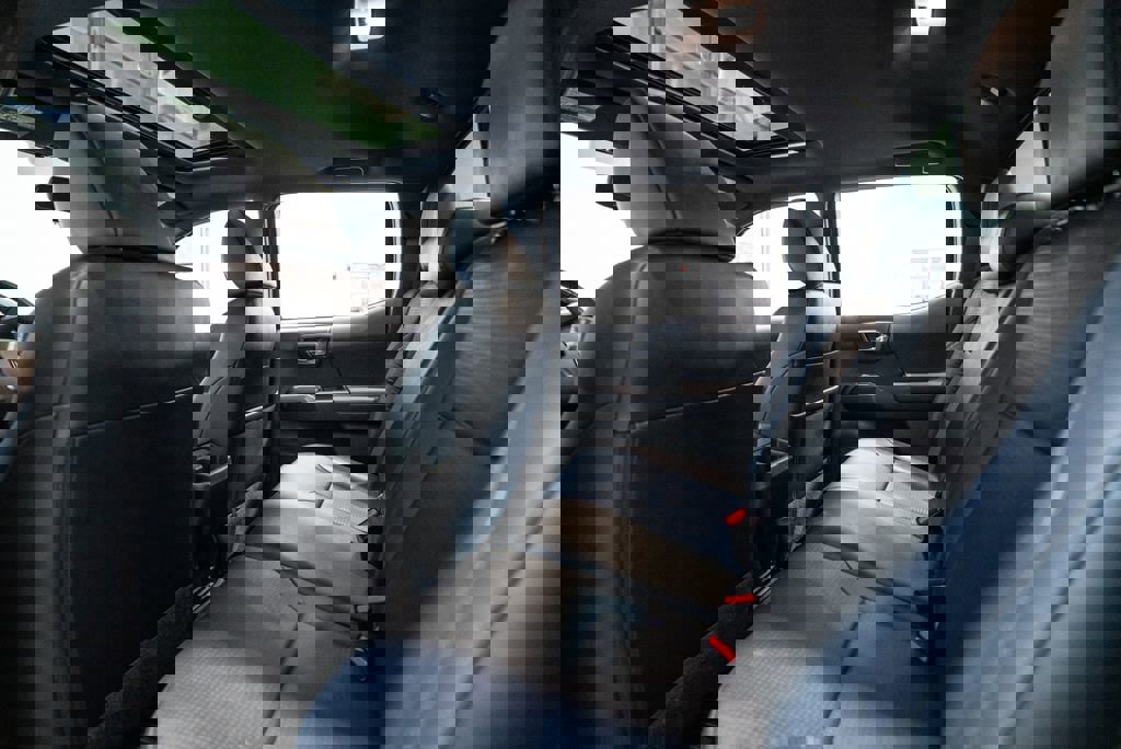 Certified 2023 Toyota Tacoma TRD Off-Road image 35