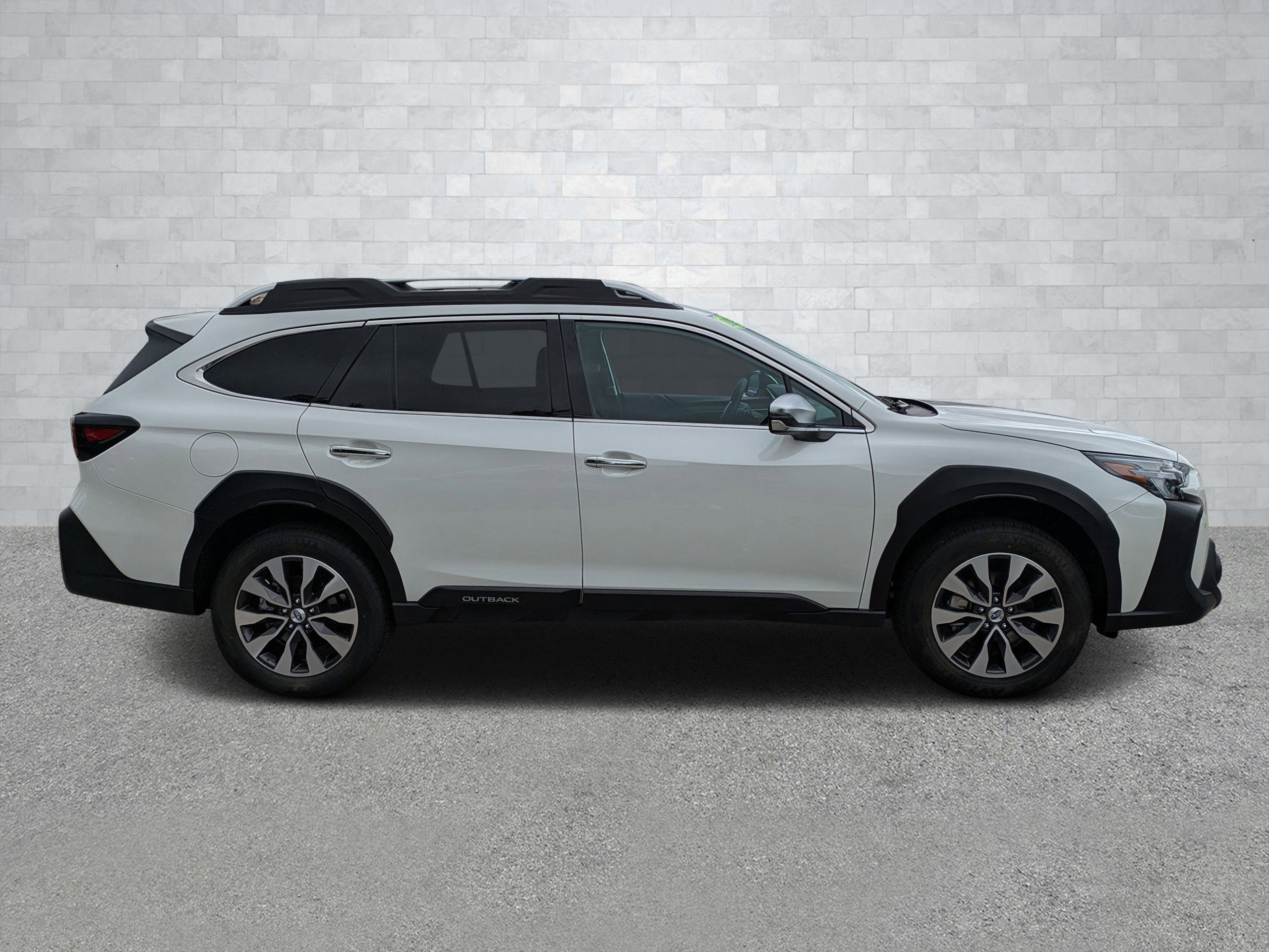Certified 2025 Subaru Outback Touring image 4