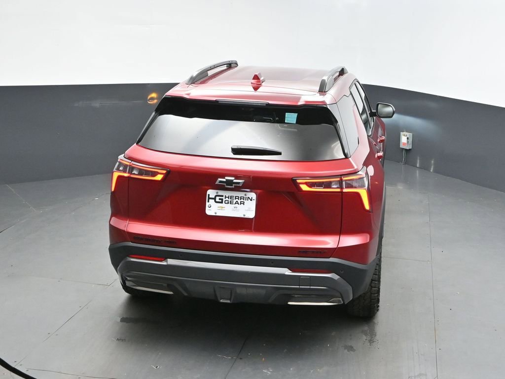 New 2026 Chevrolet Equinox ACTIV w/ Convenience Package III AWD/4WD image 35