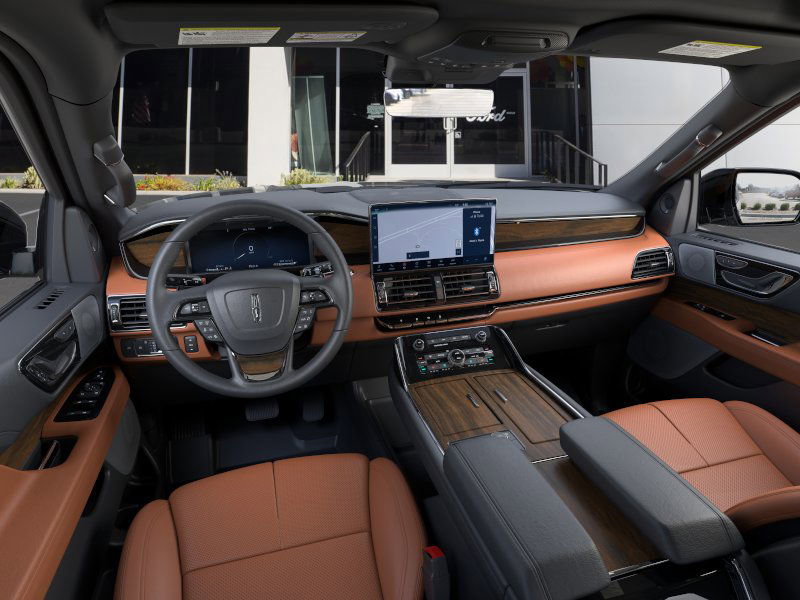 New 2024 Lincoln Navigator Reserve image 9