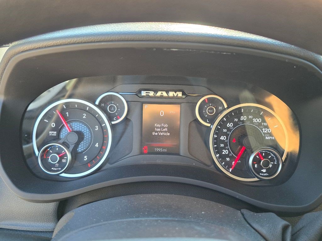 New 2025 RAM 5500 Tradesman AWD/4WD image 24