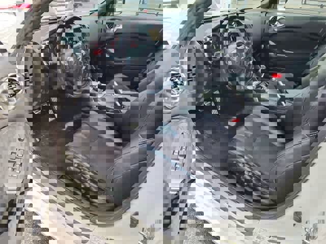 Used 2014 Nissan 370Z Touring w/ Sport Package image 9