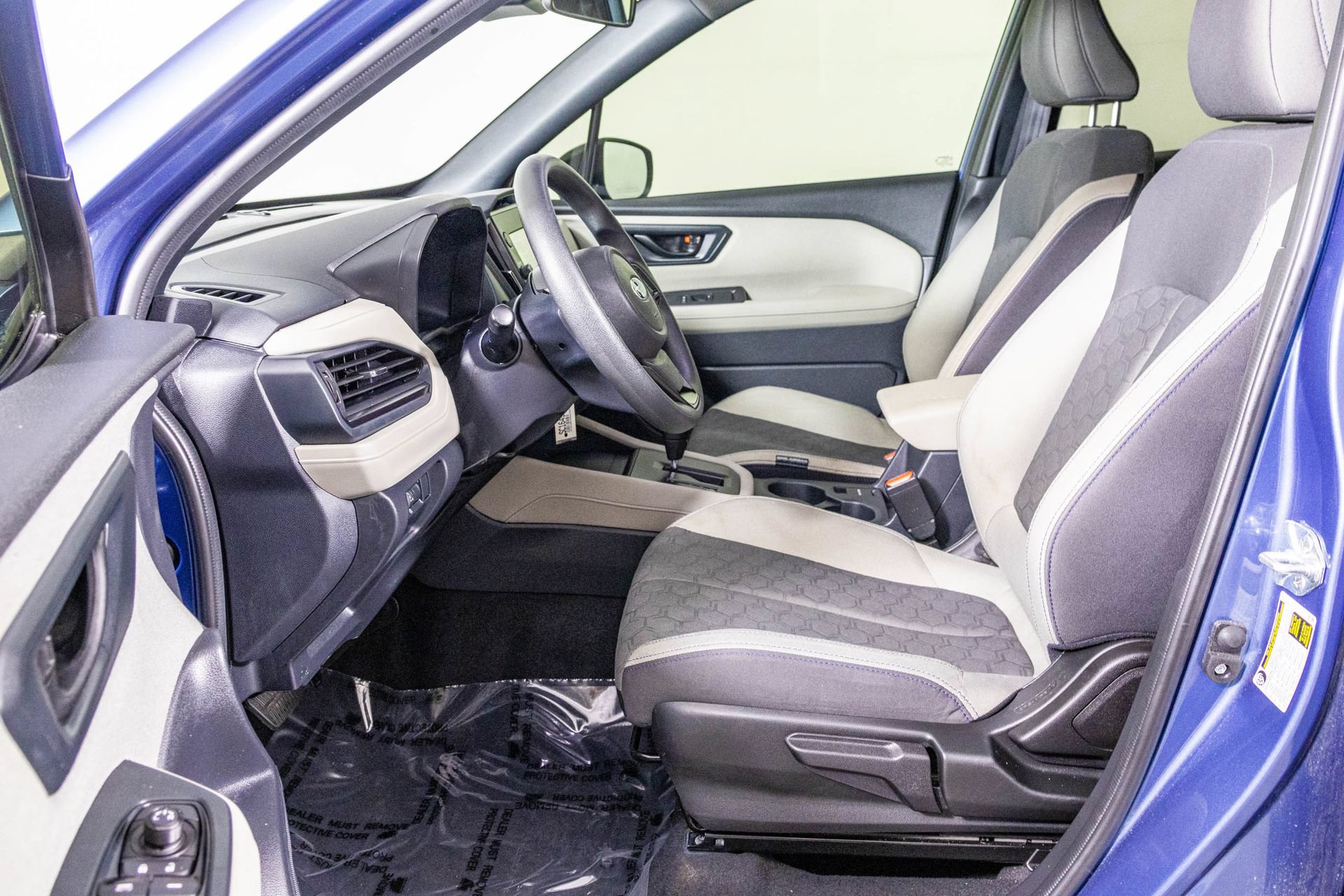 Used 2025 Subaru Forester AWD/4WD image 20