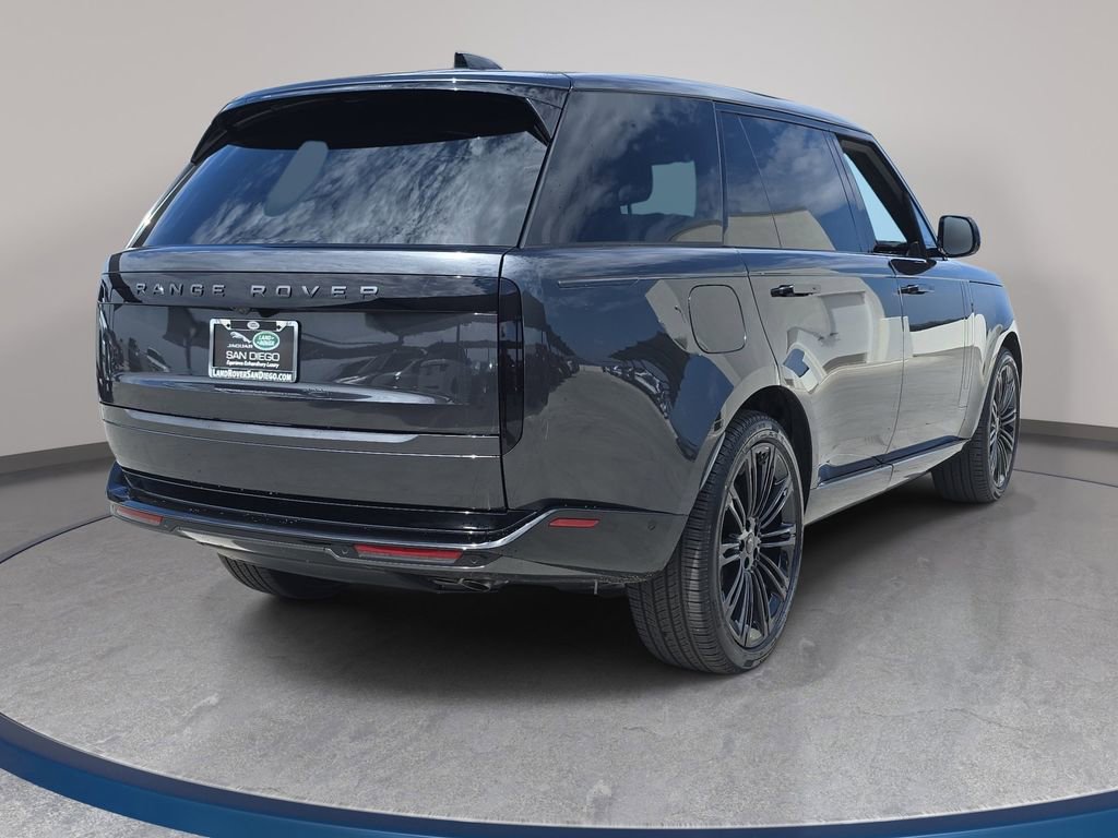 New 2026 Land Rover Range Rover Long Wheelbase SE AWD/4WD image 5