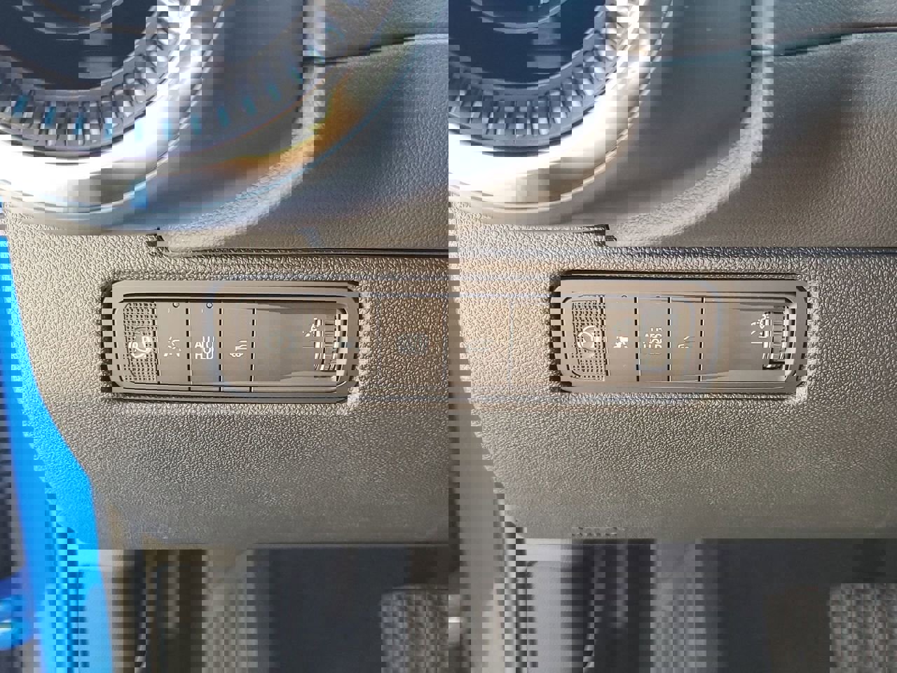 New 2025 Chevrolet Equinox EV LT image 29