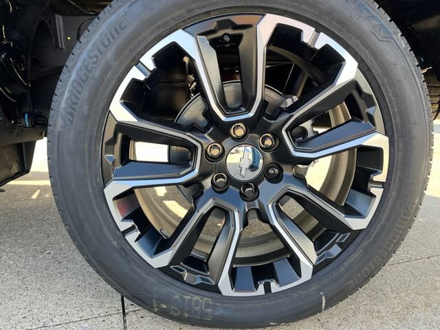 New 2026 Chevrolet Silverado 1500 LT w/ Leather Package AWD/4WD image 25