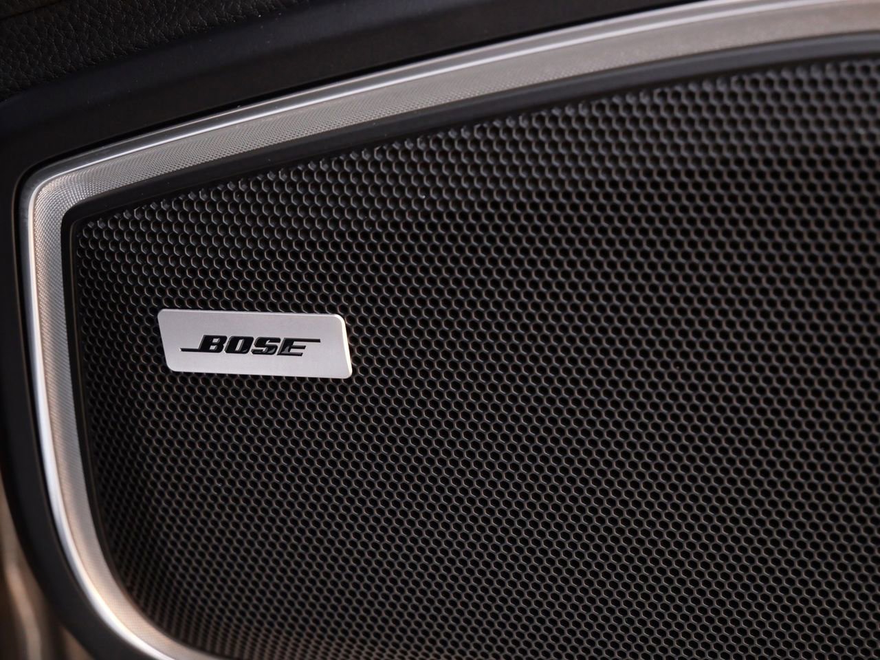 Used 2022 Porsche Panamera 4 Executive w/ Sport Chrono Package image 27