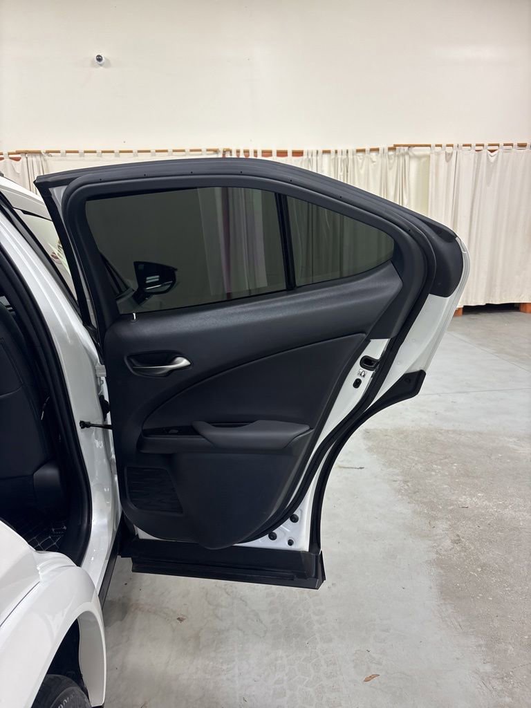 Used 2022 Lexus UX 200 w/ Premium Package FWD image 34