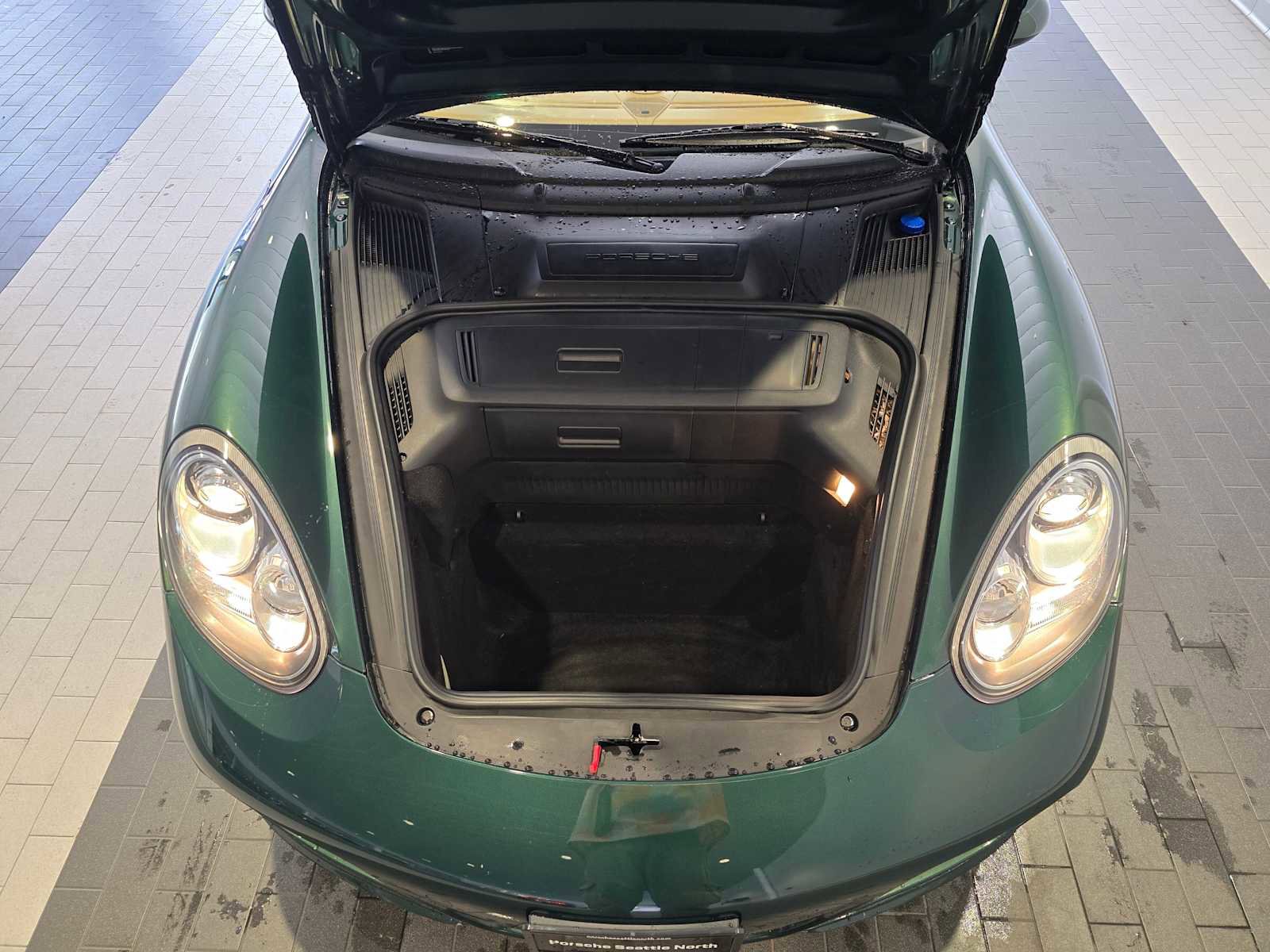 Used 2010 Porsche Cayman S image 16