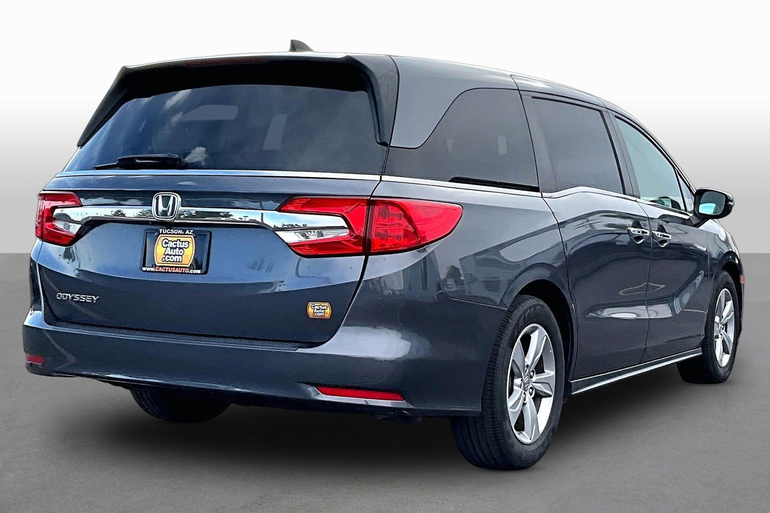 Used 2019 Honda Odyssey EX image 2