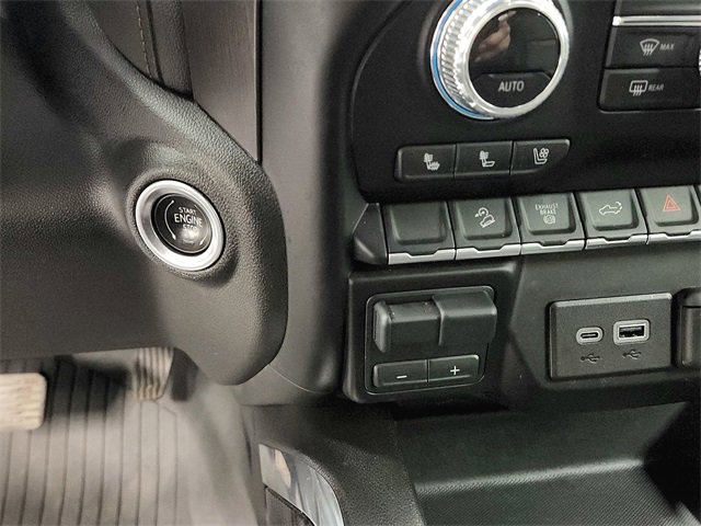 Used 2023 GMC Sierra 2500 AT4 w/ Gooseneck/5TH Wheel Package image 18