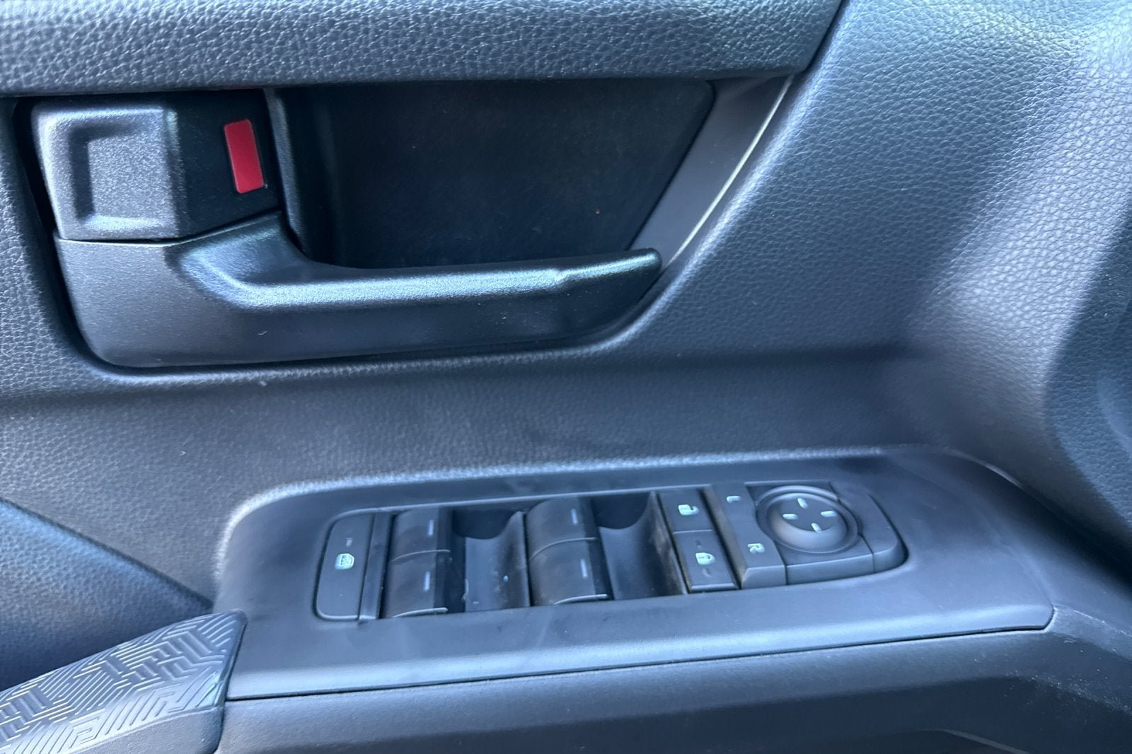 New 2026 Toyota Tacoma SR5 RWD image 12