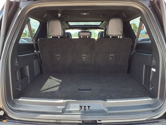 Used 2023 Lincoln Navigator L Reserve AWD/4WD image 25