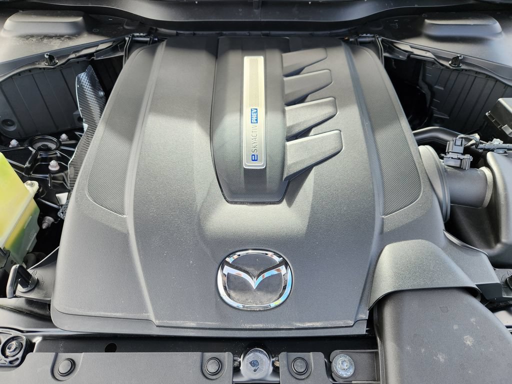 Used 2025 MAZDA CX-90 Plug-In Hybrid w/ Premium Plus AWD/4WD image 33