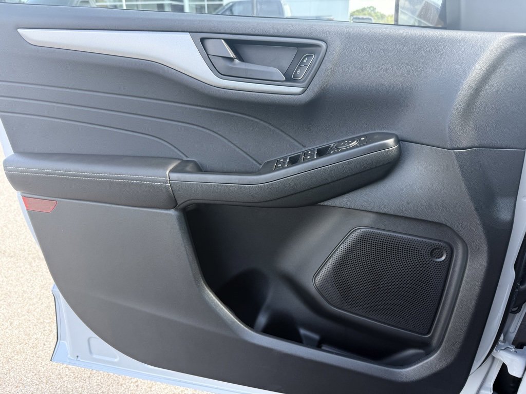 New 2025 Ford Escape Active image 17