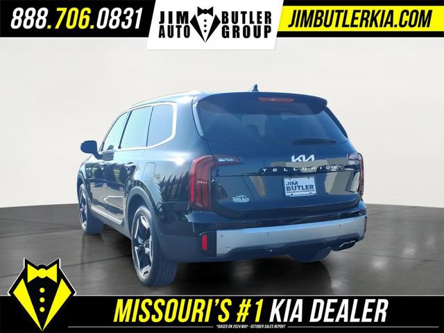 Used 2024 Kia Telluride S w/ S Sunroof Package image 4