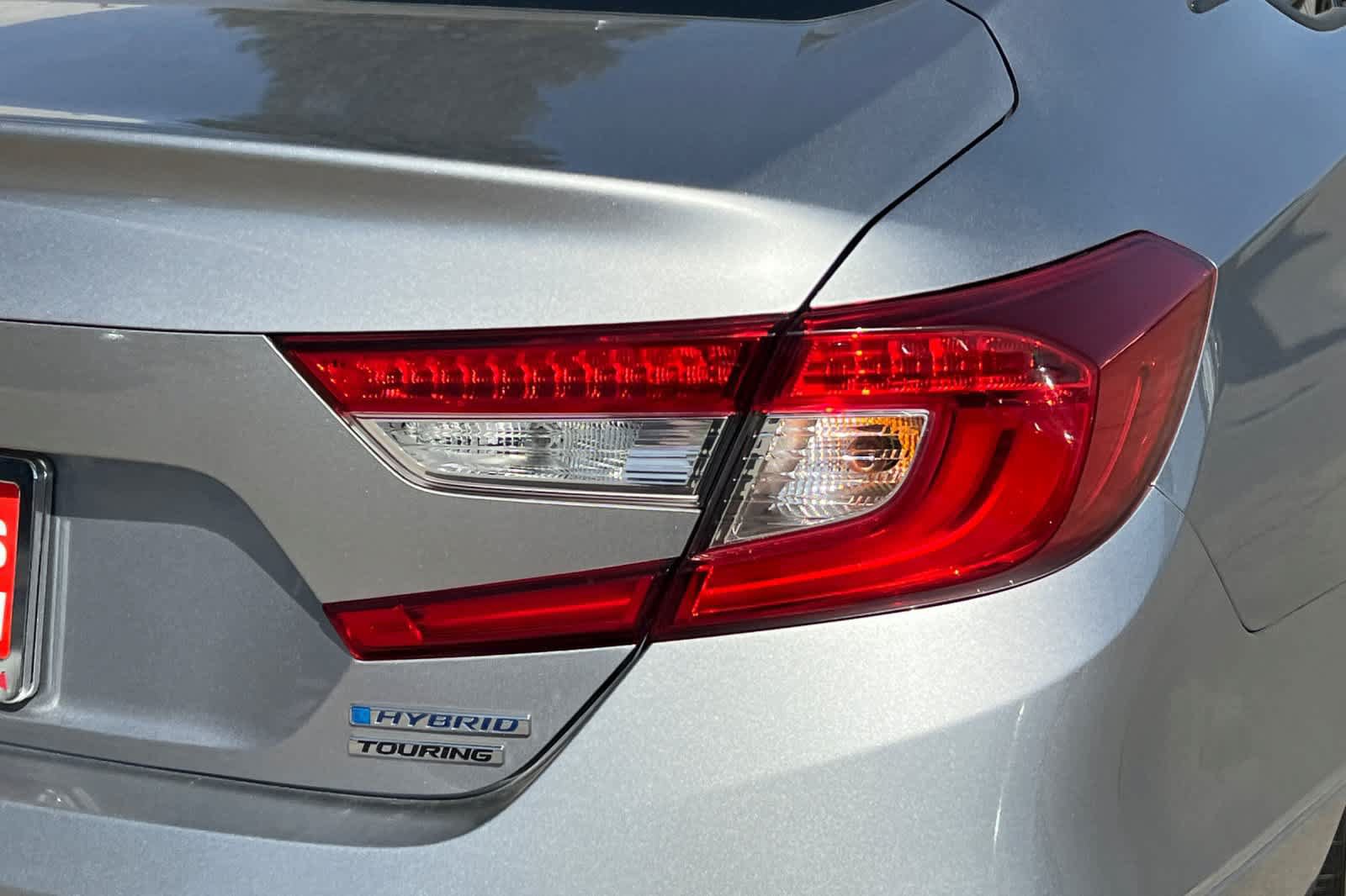 Used 2022 Honda Accord Touring image 13