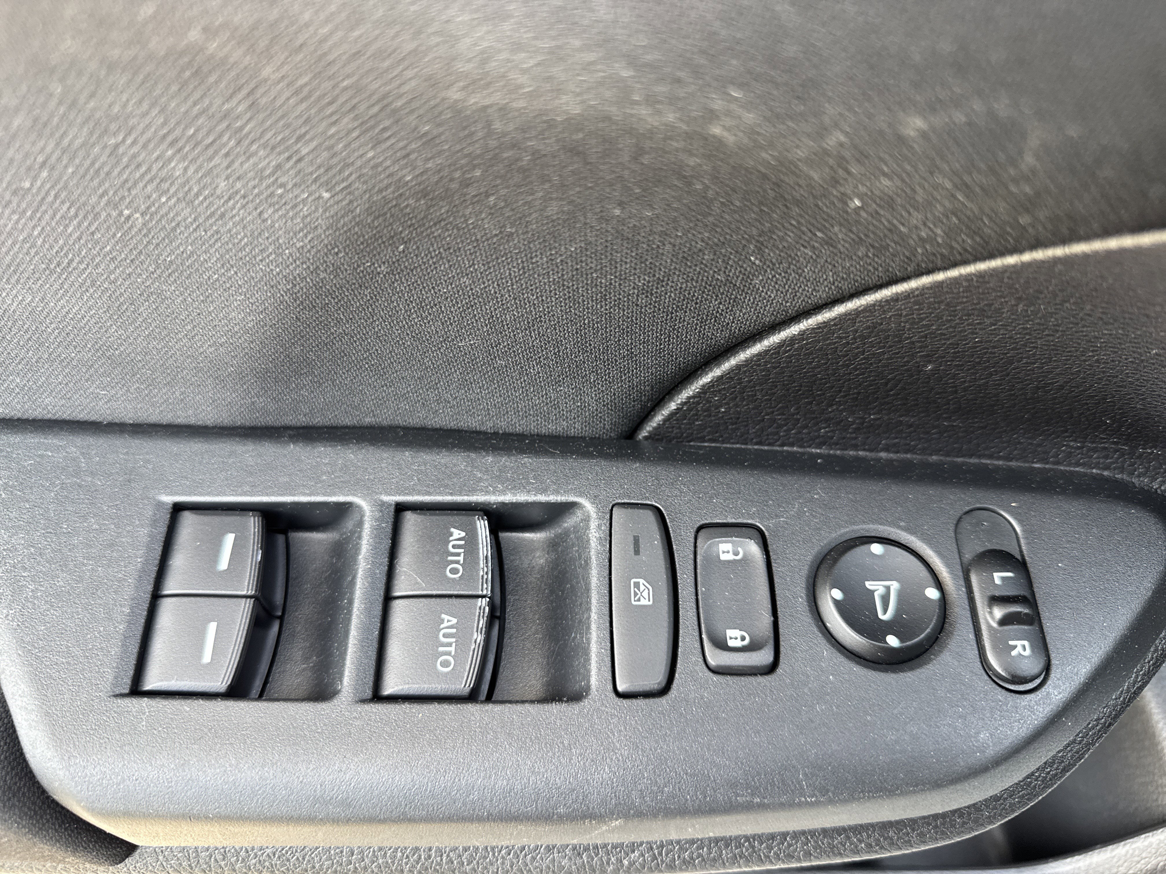 Used 2018 Honda Civic EX image 15