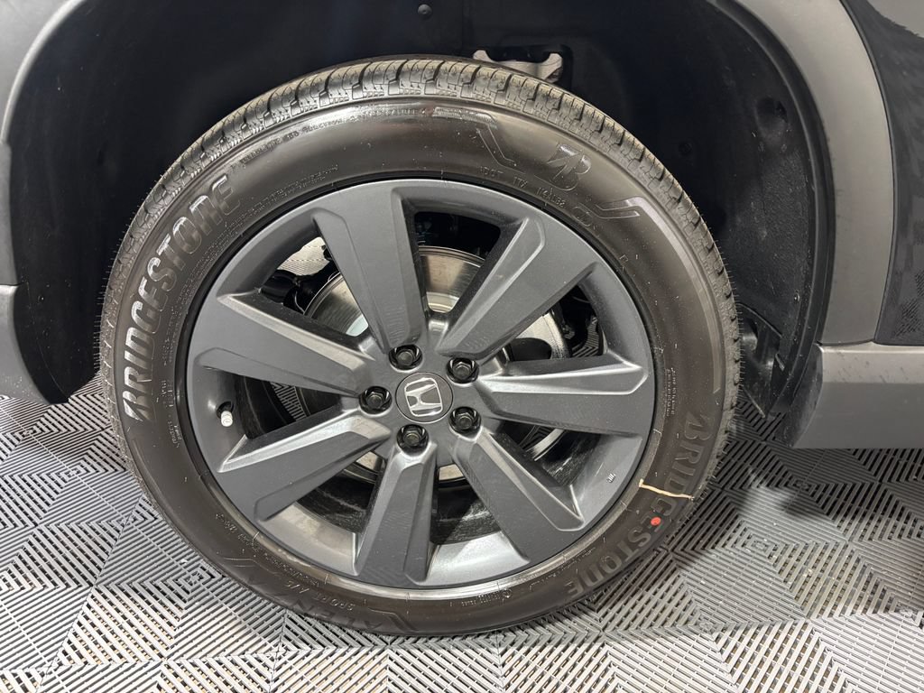 New 2026 Honda Pilot Sport image 10