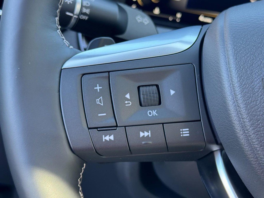 New 2026 INFINITI QX60 Autograph w/ Dark Cargo Package image 12