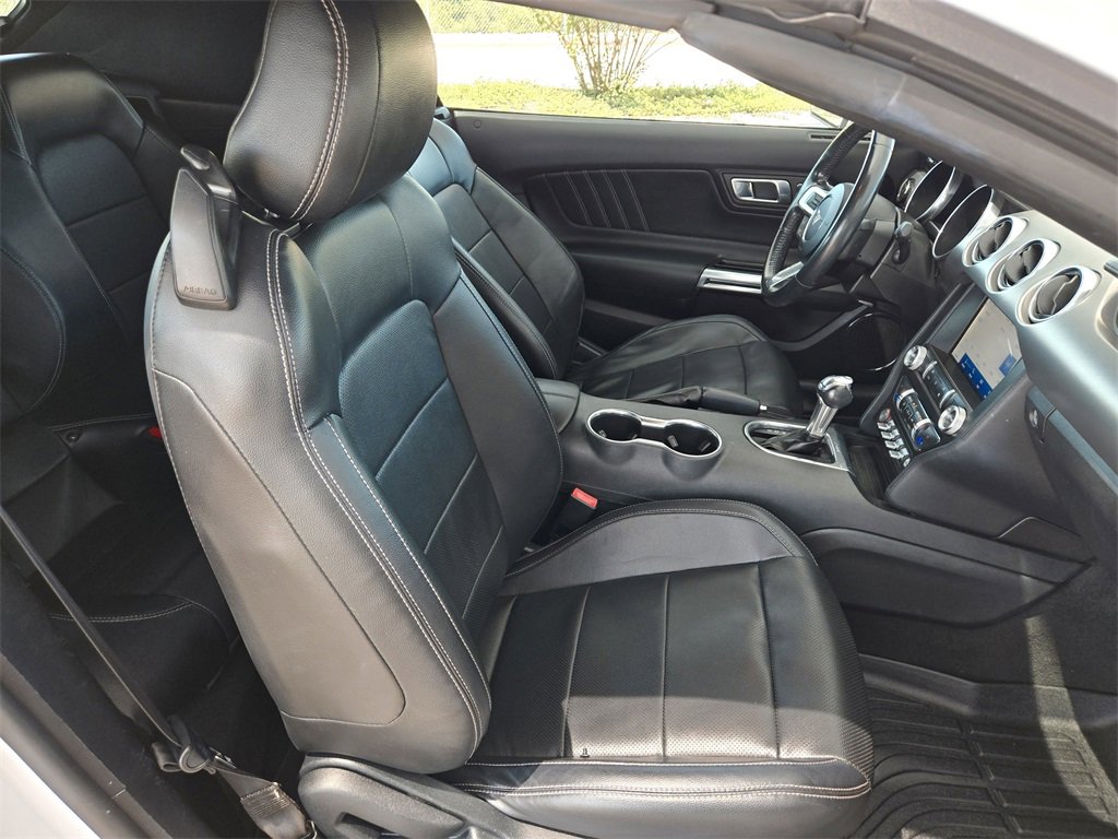 Used 2022 Ford Mustang Premium image 27