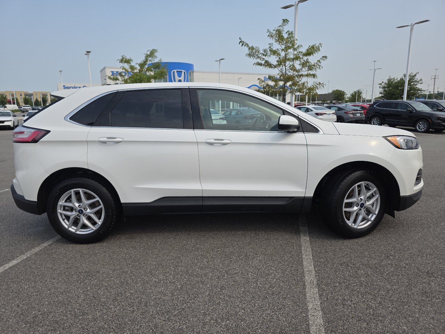 Used 2022 Ford Edge SEL w/ Convenience Package AWD/4WD image 14