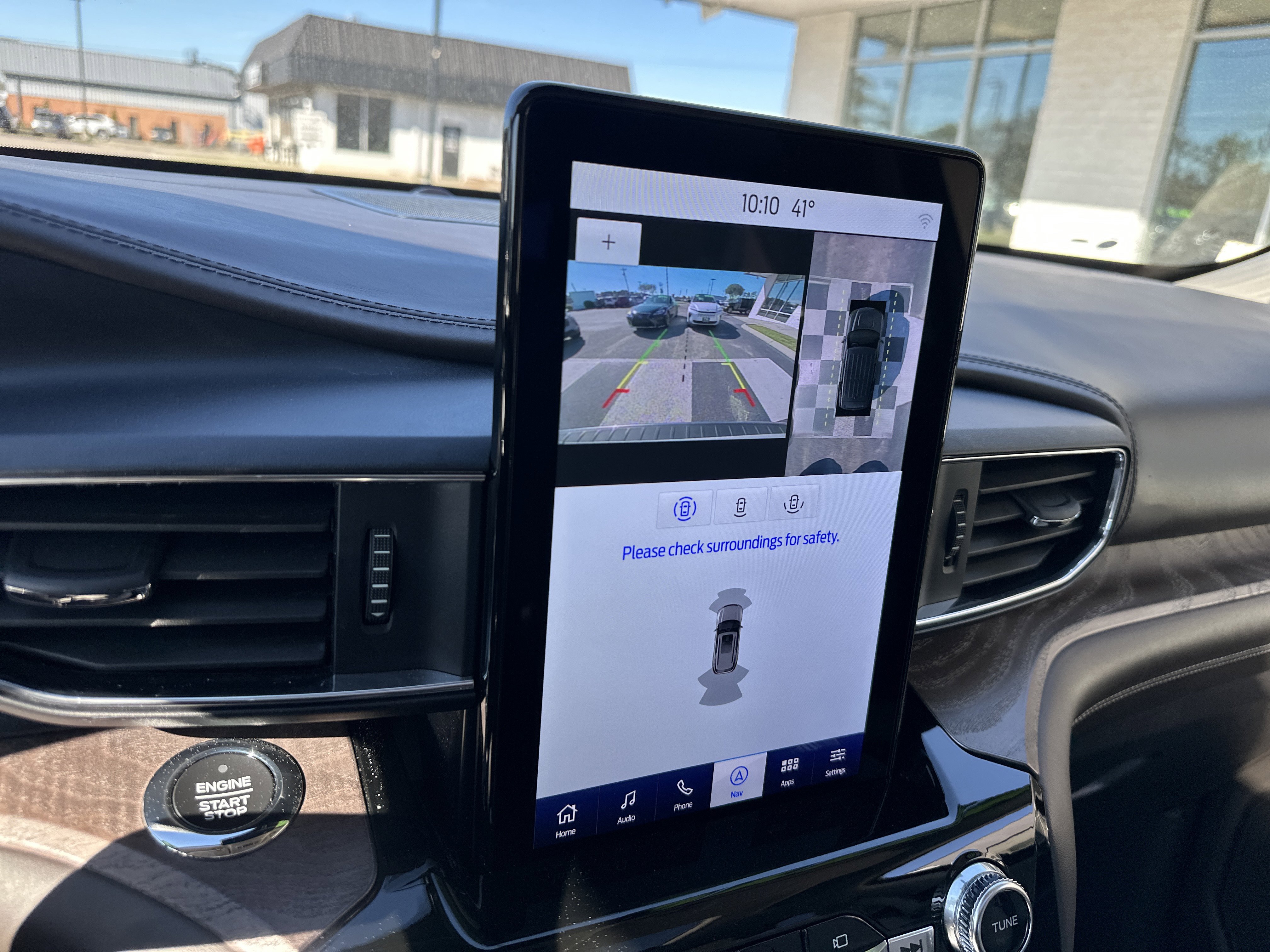 Used 2021 Ford Explorer Platinum w/ Equipment Group 601A image 18