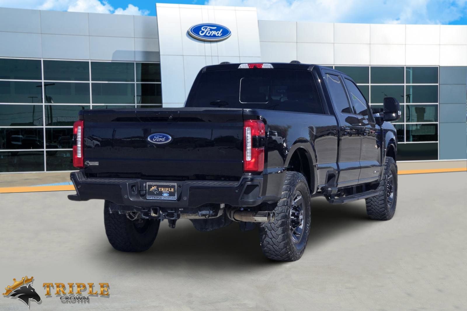 Certified 2024 Ford F350 Lariat w/ Sport Appearance Package image 5
