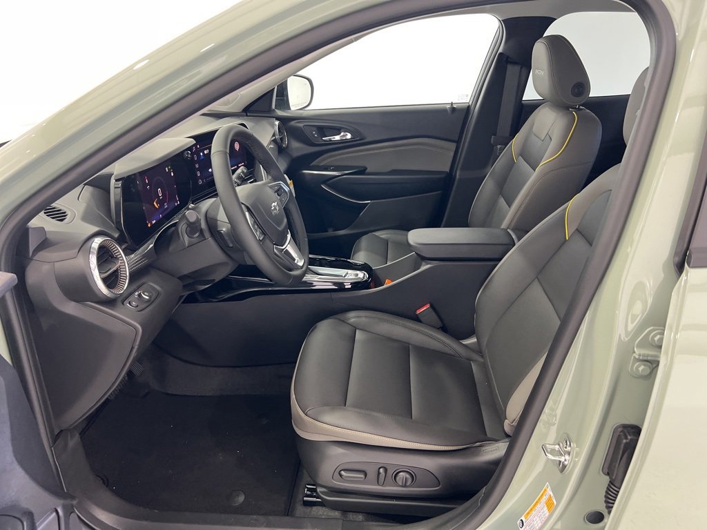 New 2026 Chevrolet Trax ACTIV w/ Driver Confidence Package image 17